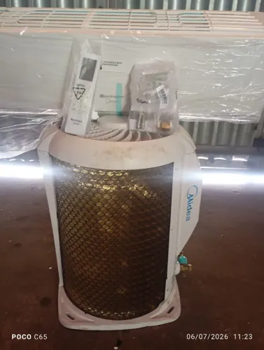 Split Midea 12 mil BTUs nova