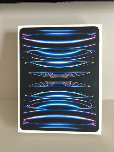 iPad PRO 6ª Geração A2436 12,9 polegadas 128GB prata - (Novo com caixa aberta)