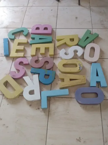 Letras de Zinco