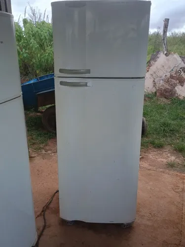 GELADEIRA ELECTROLUX 468  LITROS USADA 