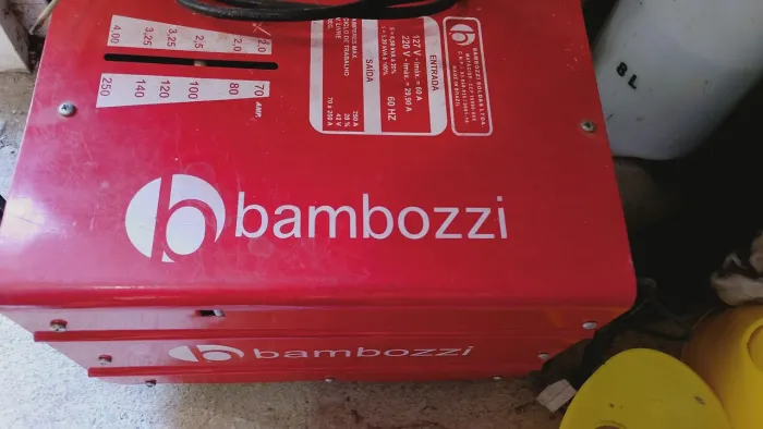 Máquina de solda bambozzi 