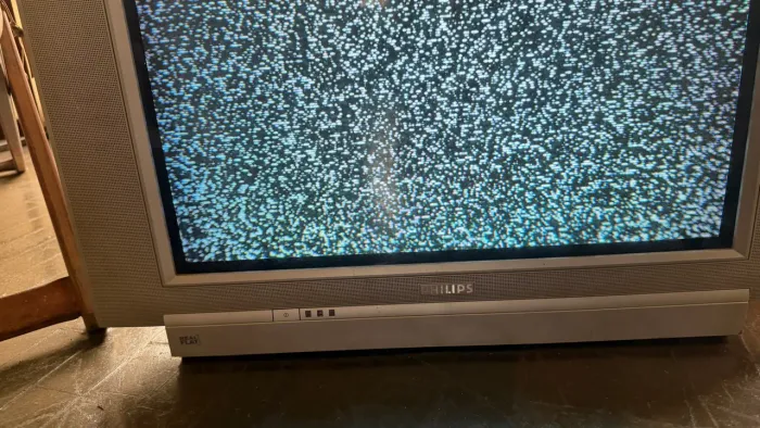 Tv muito conservada nunca foi no conserto 300