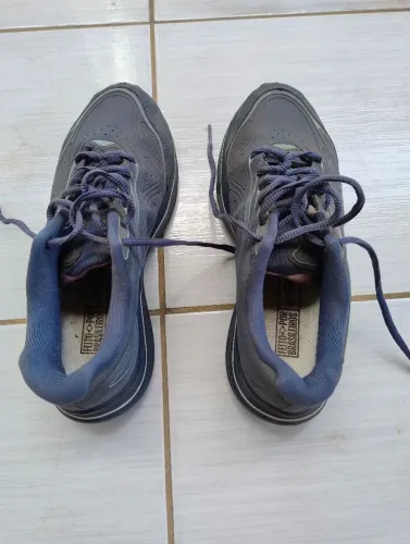 Tênis Asics feminino