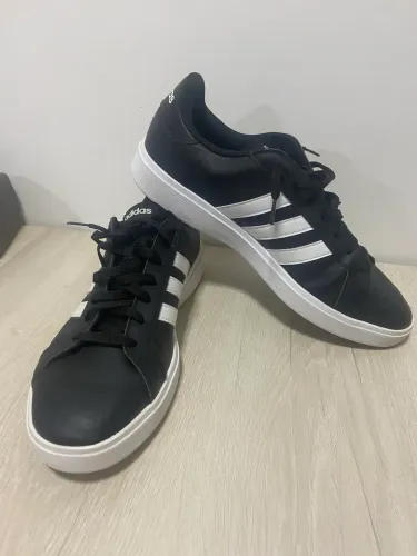Adidas Grand Court 2.0