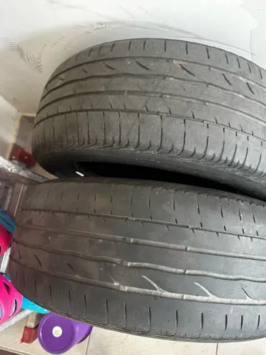 Pneus Turanza Usado