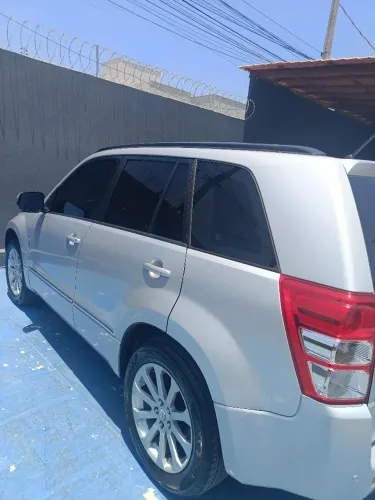 Suzuki Grand Vitara 2.0 16V 4x2/4x4 5P Aut. 2014