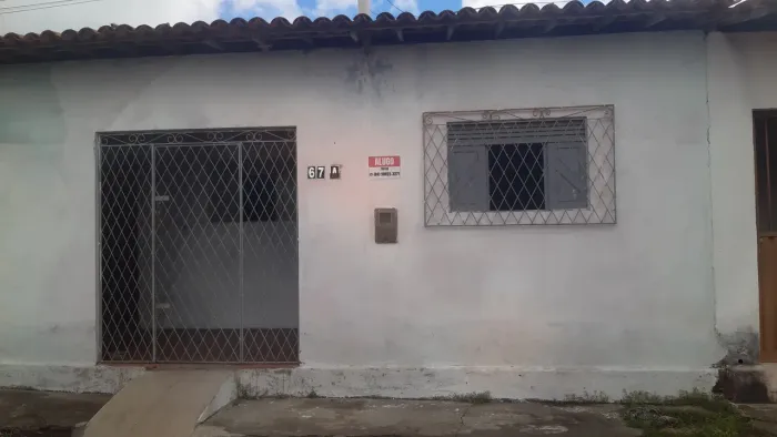 ALUGA-SE CASA - NOSSA SENHORA DA APRESENTAÇÃO