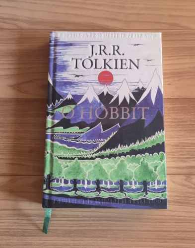 O Hobbit de J.R.R. Tolkien - Editora HarperCollins