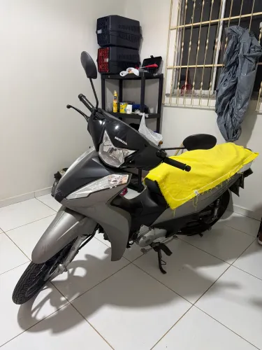 ? Honda Biz 125 Flex 2024 - Excelente estado!
