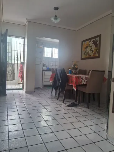 Ótimo apartamento com 3quarto 2 banheiro 1 suíte. Localizado em ótimo local vizinho a acad