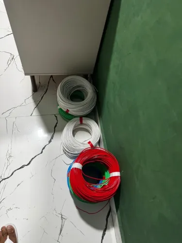 Vendo peças de fio novas