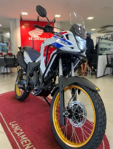 HONDA XRE 300 SAHARA ADVENTURE 2026/2027