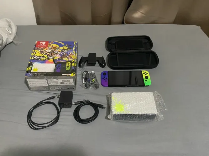 Nintendo Switch Oled, edição Splatoon 3 (Bloqueado)
