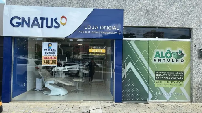 Ponto comercial amplo para aluguel - EM FRENTE A FAINOR