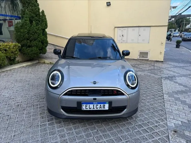 Mini Cooper 2.0 16V Twinpower Gasolina S 4P Steptronic 2025