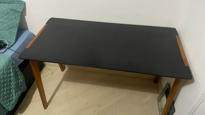 Mesa de escritório Tok&Stok