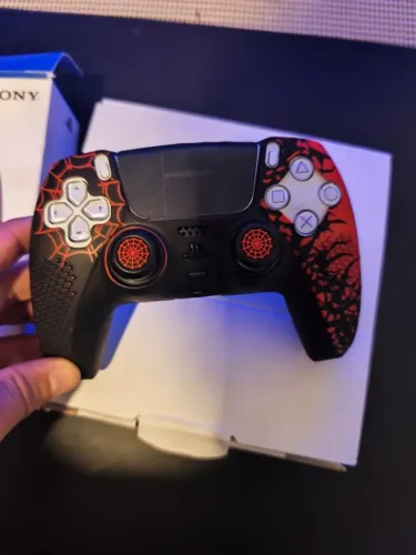CONTROLE MANETE PS5 DUAL SENSE ORIGINAL + CAPA DE PROTEÇÃO CARA