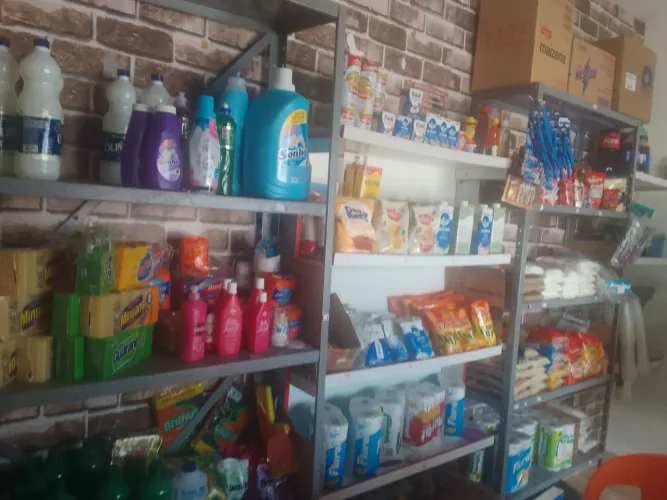 Conveniência a venda com tudo