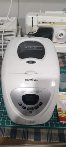 Panificadora de pão Britânia 