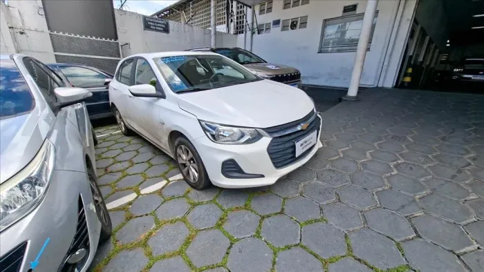 Chevrolet Onix Hatch LT 1.0 12V Flex Mec. 4P 2023