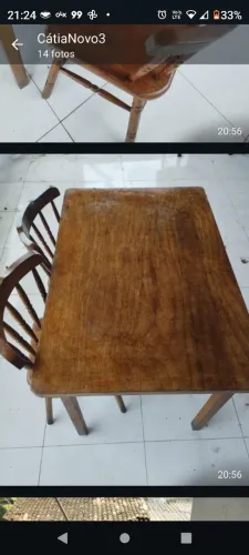 Jogo de Mesa e cadeiras