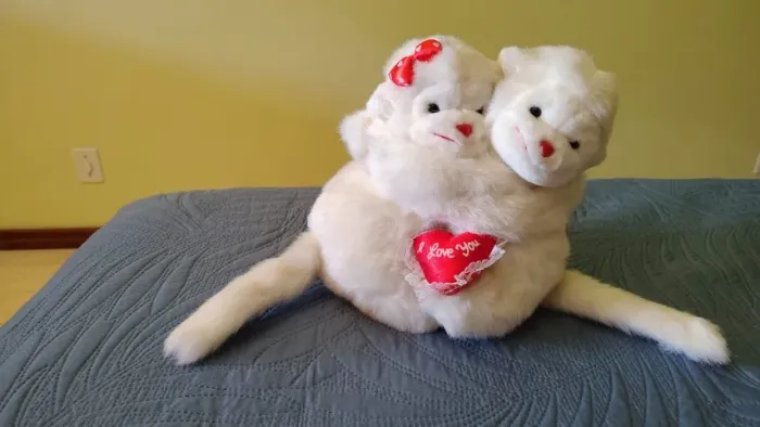 Macaquinho bichinho de pelúcia