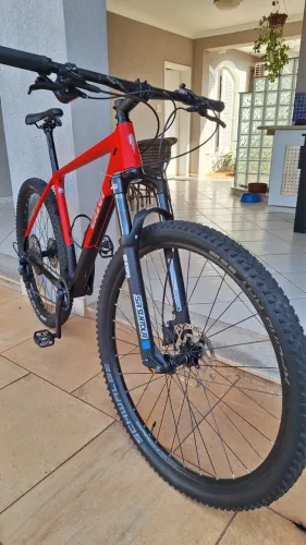 Caloi elite carbon L 