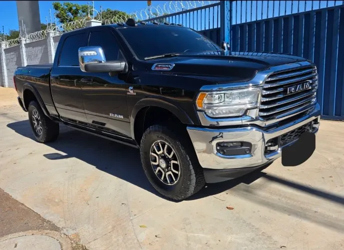 Ram 3500 Limited Longhorn 6.7 TB CD Diesel 2024