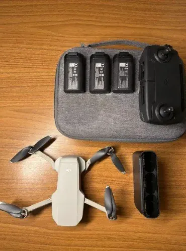 DJI Mavic Mini Fly More Combo