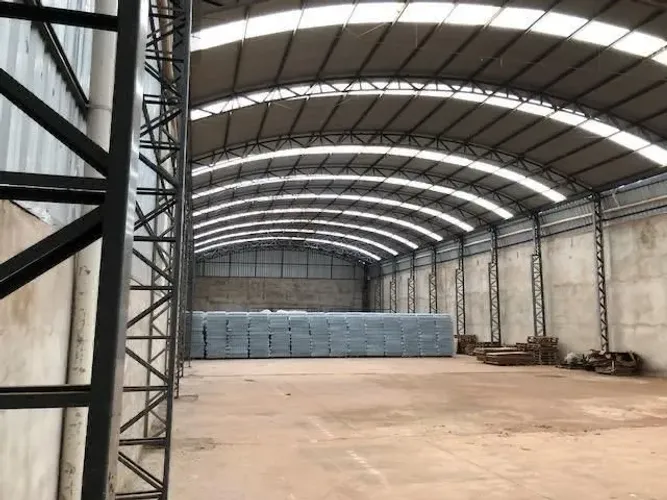 Galpão Industrial à Venda e Locação