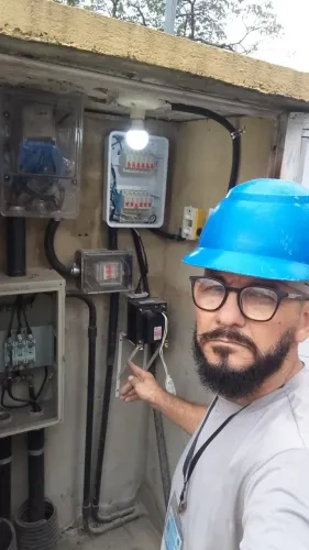 eletricista técnico com muita experiência e preço justo - aceito cartão