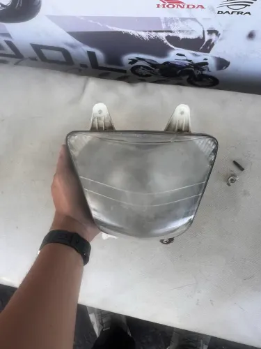 FAROL XRE PEÇAS
