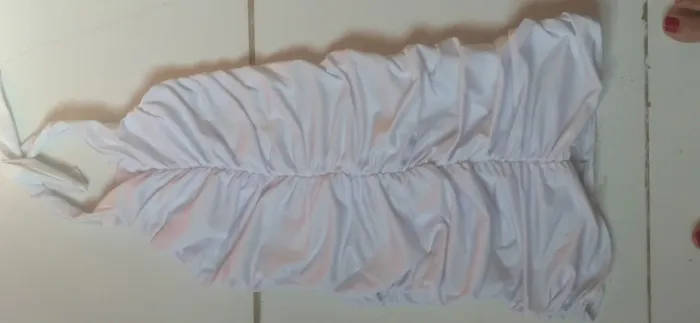 Vestido e um macacao