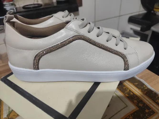 Tênis feminino