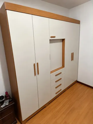 Guarda roupa casal novo 