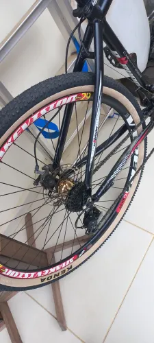 Bike Elleven CXR Mountain Aro 29 Shimano 24 marchas