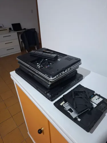 LOTE - Sucata de notebooks para reaproveitamento de peças