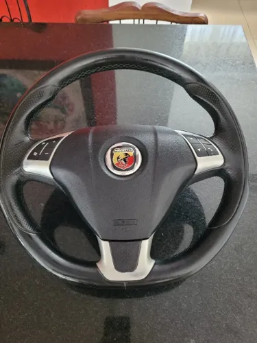 Volante punto abarth europeu