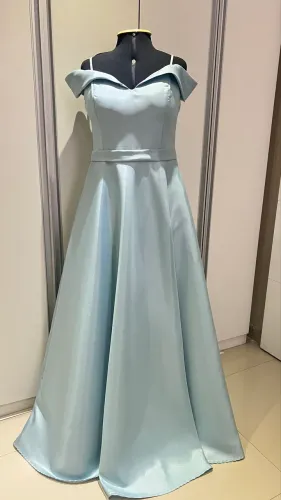 VESTIDO AZUL SERENITY, FENDA, MADRINHA, FORMATURA, MÃE DOS NOIVOS CONVIDADA FESTAS