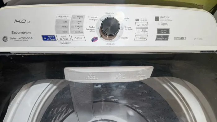 Máquina Panasonic 14 kg