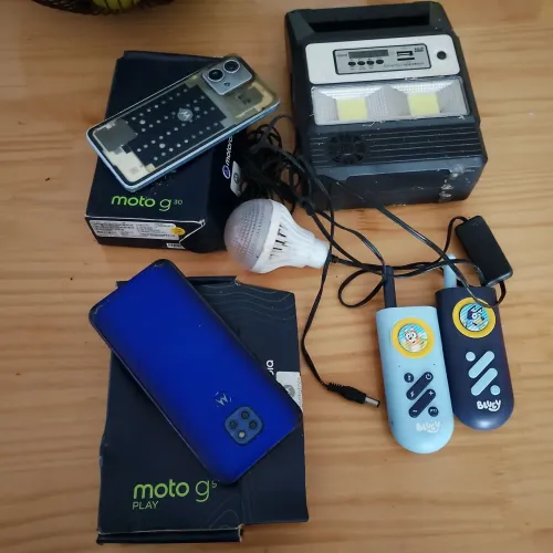 Lote de eletrônicos