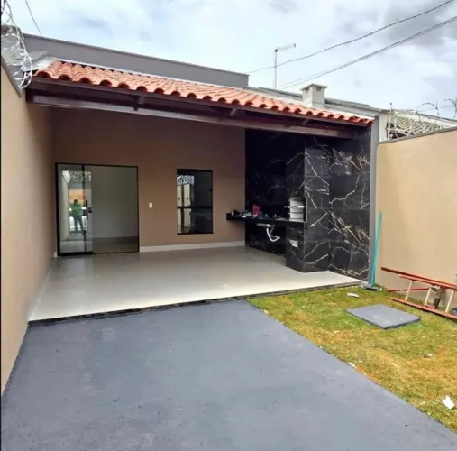 CA- VENDO CASA EM VITÓRIA/ GOIABEIRAS