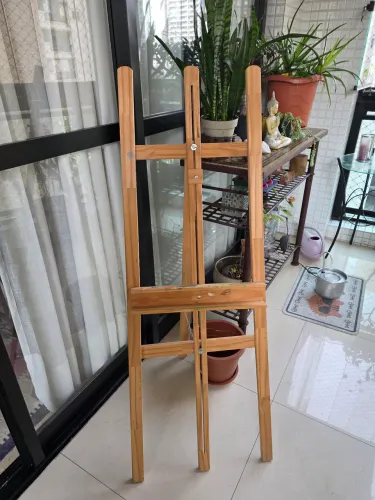 Cavalete de madeira para pintura