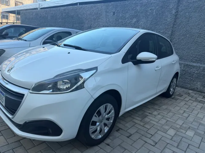 Peugeot 208 Active 1.2 Flex 12V 5P Mec. 2019