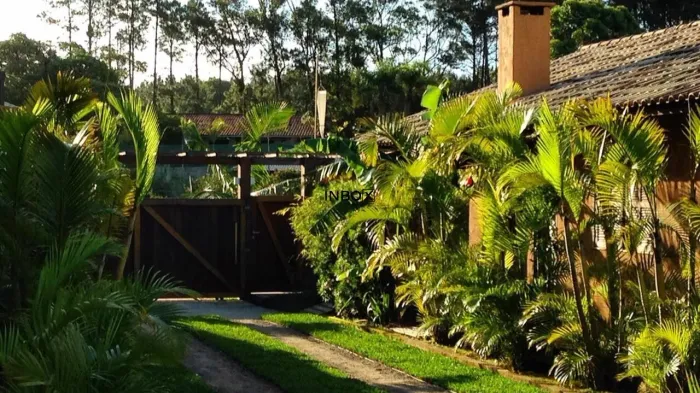 Inbox vende casa na Praia da Barra
