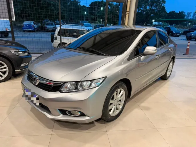 Honda Civic Sedan LXR 2.0 Flexone 16V Aut. 4P 2014