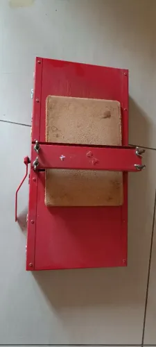 Vendo uma máquina de corte e vinco