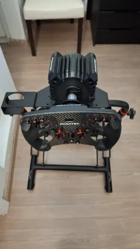 Simulador de corrida Fanatec