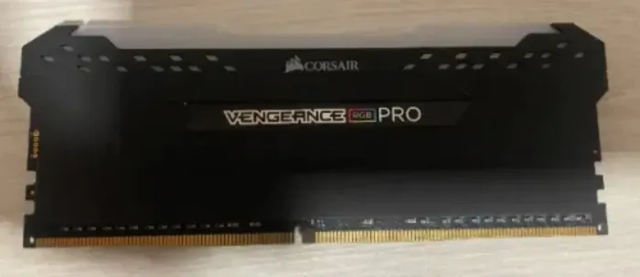 Memória Ram Corsair Vengeance Rgb Pro - 1x32gb - DDR4 - 3600 MHz