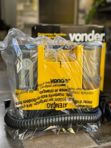 Extratora Portátil Para Limpeza Estofados Vonder